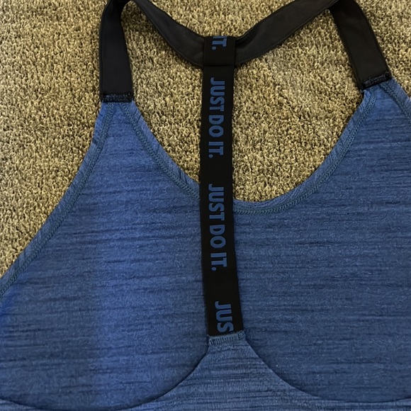 Nike Tank. Size L. Blue. Worn once. Perfect condition. - Picture 4 of 5